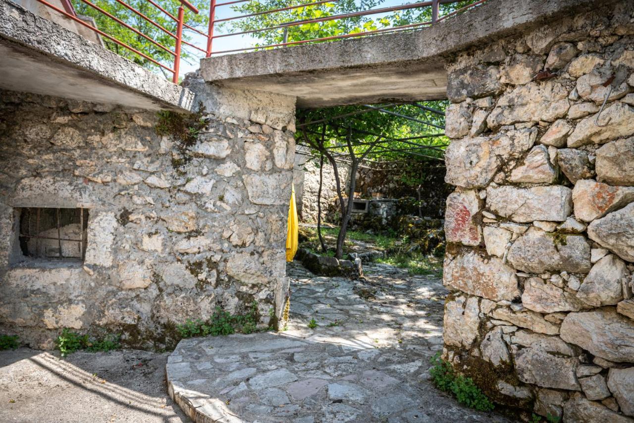 Guest House Gornji Ceklin Cetinje Exterior photo